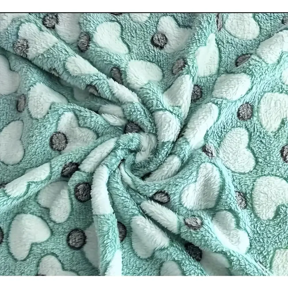 Pet Blanket,Faux Fur Plush Blanket Size 20 X 29“ Medium New In Package